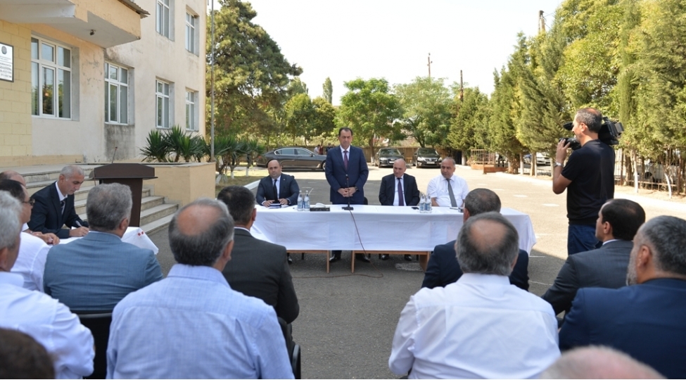 lenkeranda-seyyar-qebul-foto