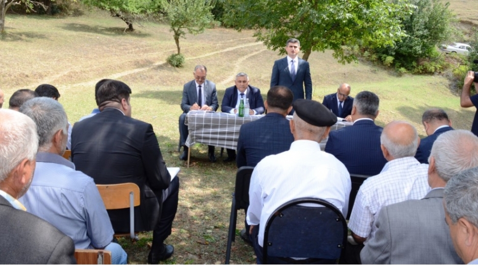 lerik-rayonunda-vetendashlarin-problemleri-hell-edilir-foto