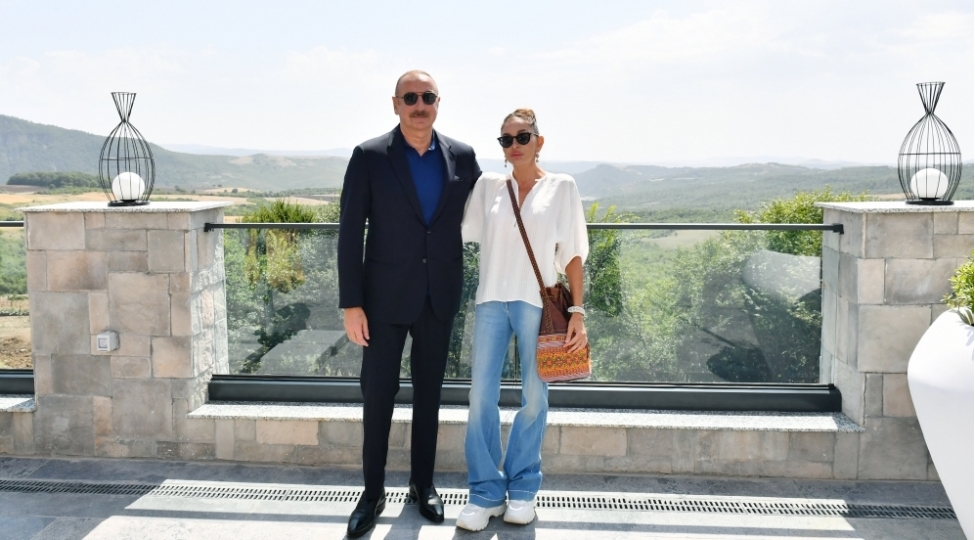 prezident-ve-birinci-xanim-ismayillida-basqal-resort-spa-otelinin-achilishinda-ishtirak-edibler-yenilenib