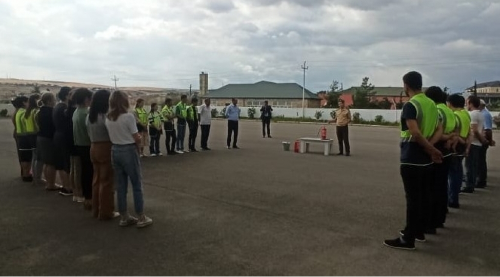 fhn-dovlet-yangin-nezareti-xidmeti-maariflendirme-tedbirlerini-davam-etdirir