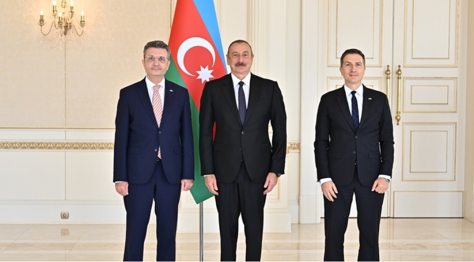 prezident-almaniyanin-yeni-sefirinin-etimadnamesini-qebul-edib-yenilenib