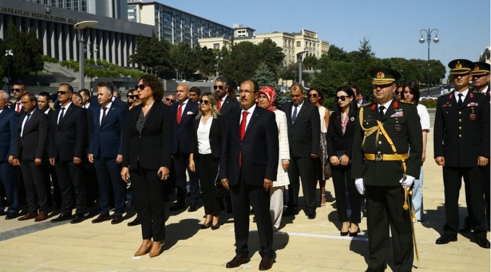 cahit-bagci-turk-shehidliyini-ziyaret-edib
