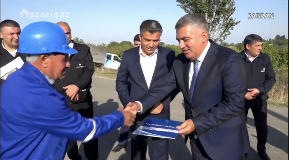 azeriqazin-bash-direktoru-xachmaz-ve-shabran-rayonlarinda-gorulen-ishlerle-tanish-olub