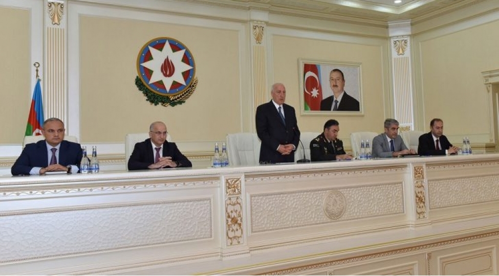 sumqayitda-shehid-aileleri-ve-qaziler-diqqet-merkezinde-saxlanilir-foto-2