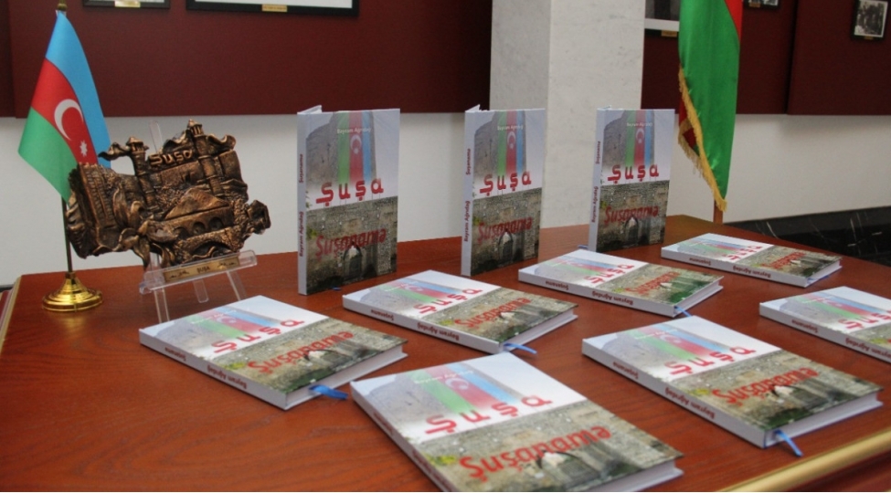 gencede-shushaname-kitabinin-teqdimati-kechirilib