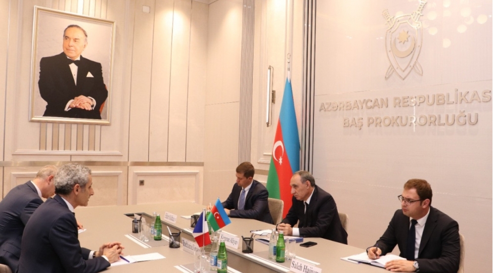 kamran-eliyev-fransa-sefiri-ile-gorushub-foto
