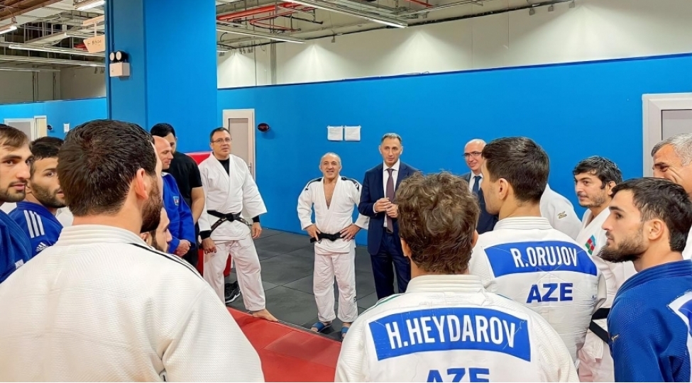 reshad-nebiyev-milli-komandamizin-meshq-prosesini-izleyib