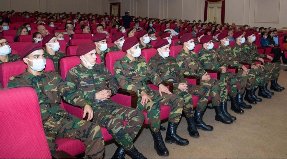 dtx-nin-medeniyyet-merkezinde-anim-gunu-ile-bagli-tedbir-kechirilib-foto