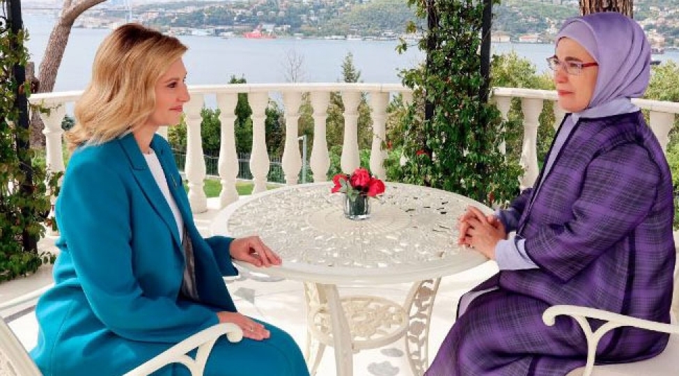 emine-erdogan-zelenskaya-ile-gorushub