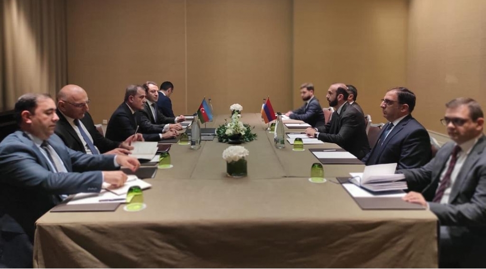 cenevrede-azerbaycan-ve-ermenistan-xarici-ishler-nazirlerinin-gorushu-bashlayib