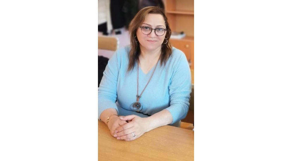 xanim-muellime-buyur-dersi-kech-foto