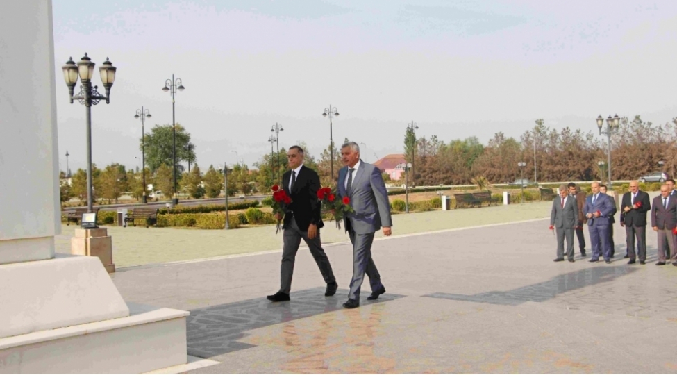 agdashda-ulu-onderin-abidesi-ziayeret-edilib-foto