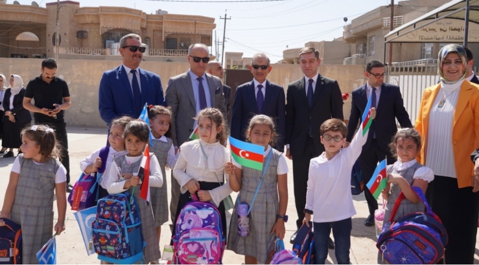 azerbaycandan-kerkuklu-shagirdlere-yardim-foto
