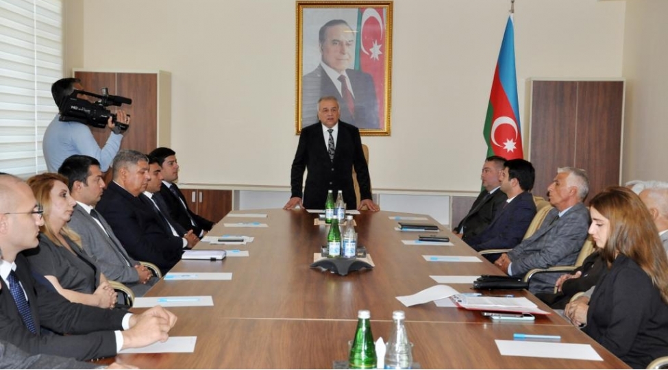 andina-ve-xalqina-sadiq-ulu-onder-foto