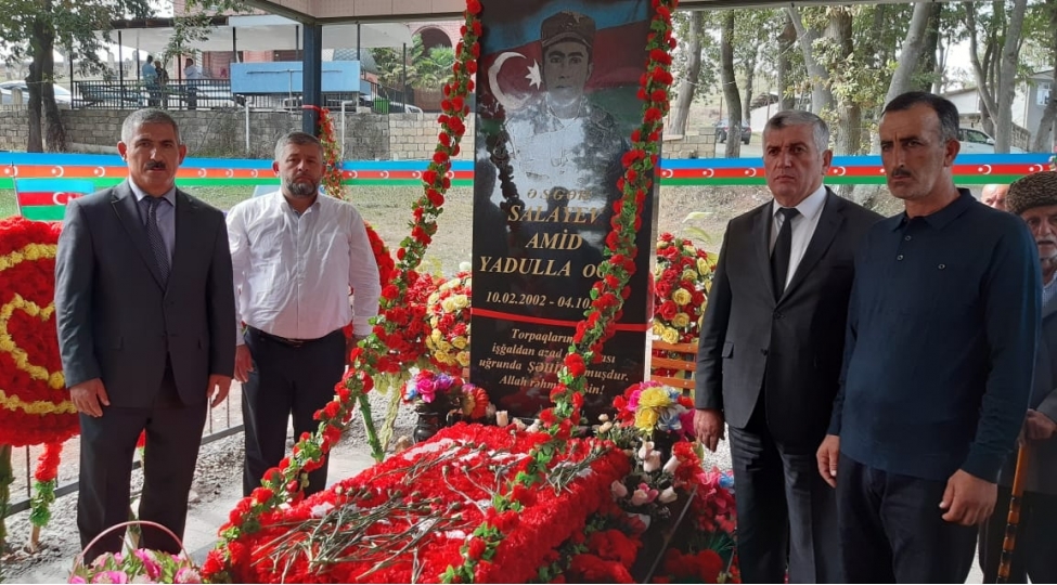 masallida-shehid-amid-salayevin-xatiresi-anilib-foto