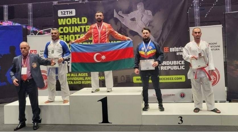 telim-tedris-ve-sertifikatlashdirma-idaresinin-emekdashi-dordqat-dunya-mukafatchisidir-foto