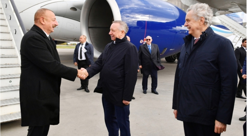 prezident-ilham-eliyev-rusiyaya-ishguzar-sefer-edib-fotoyenilenib