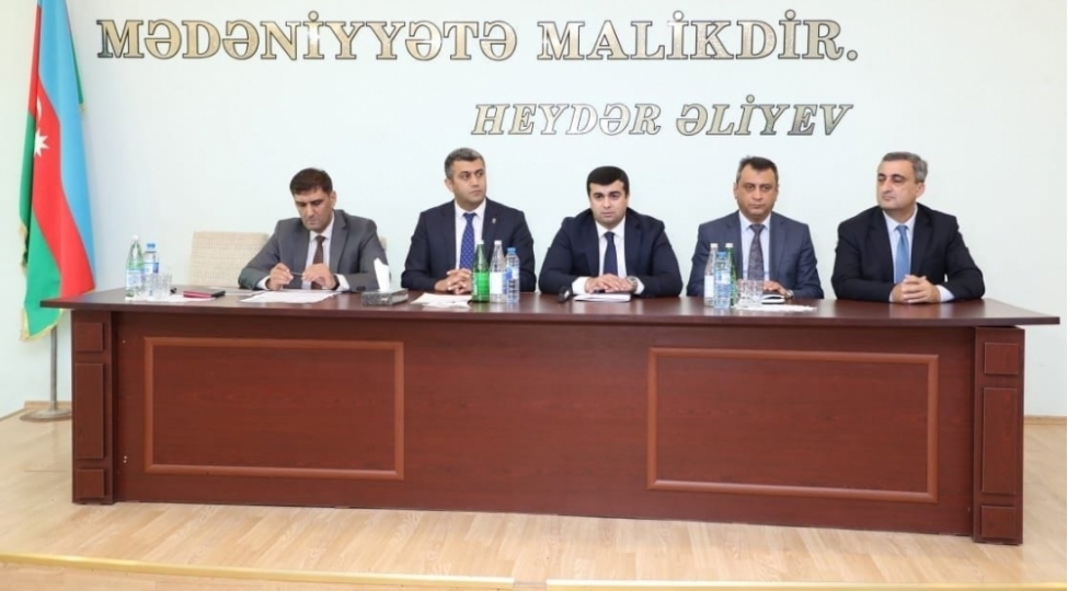 paytaxtin-zire-qesebesinde-sahibkarlarin-qaz-techizatina-dair-muracietleri-qeyde-alinib