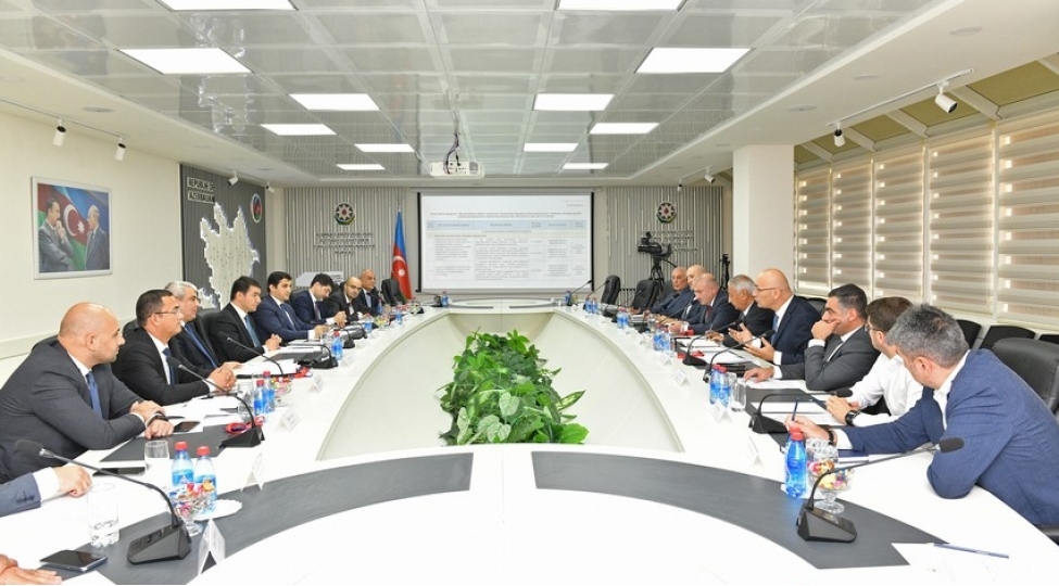 kommunal-xidmetlere-qoshulma-indikatoru-ile-bagli-yol-xeritesi-teqdim-edilib-foto