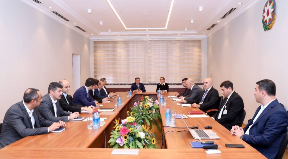 socar-azeriqaz-ib-nin-ekologiyanin-qorunmasina-dair-gorduyu-ishler-muzakire-olunub