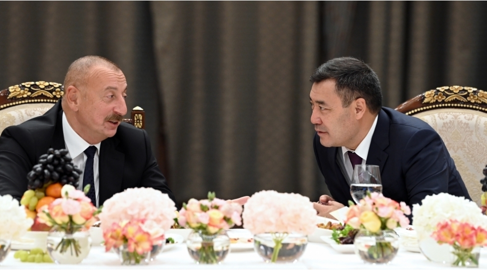 sadir-japarovun-adindan-prezidentilham-eliyevin-sherefine-resmi-qebul-teshkil-edilib-fotoyenilenib