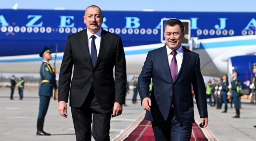 prezident-ilham-eliyevin-qirgiz-respublikasina-dovlet-seferi-bashlayib-foto