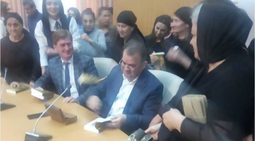 yunus-oguzun-cigiri-azerbaycani-gezmeye-davam-edir-zaqatala-fotolar