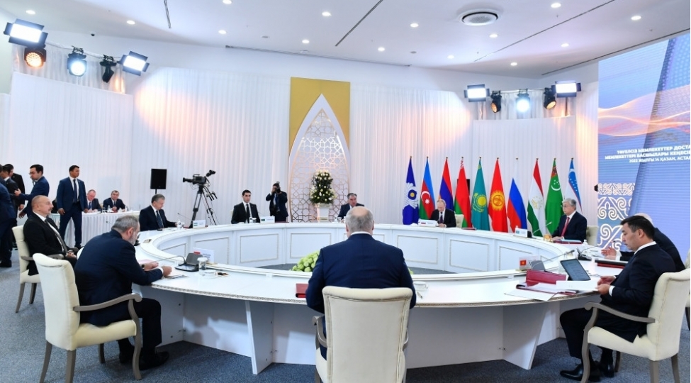 prezident-ilham-eliyev-mdb-dovlet-bashchilari-shurasinin-iclasinda-chixish-edib-yenilenib-1
