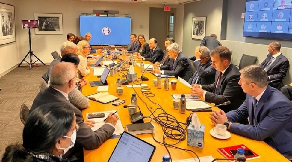 maliyye-naziri-bvf-ve-dunya-bankinin-illik-toplantisina-qatilib
