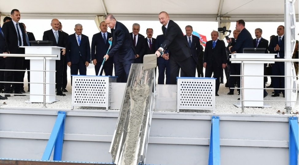 cebrayilda-qumlaq-demir-yolu-stansiyasinin-temeli-qoyulub-yenilenib