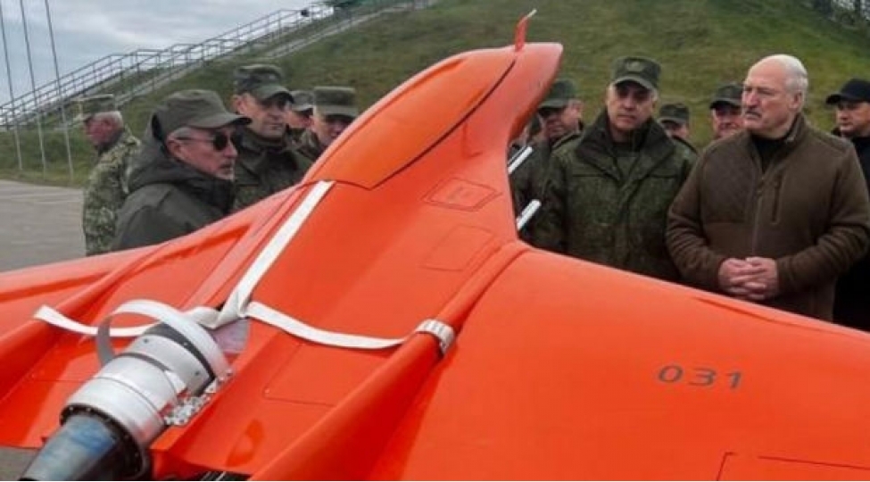 lukashenko-belarus-istehsali-olan-dronlara-baxish-kechirdi