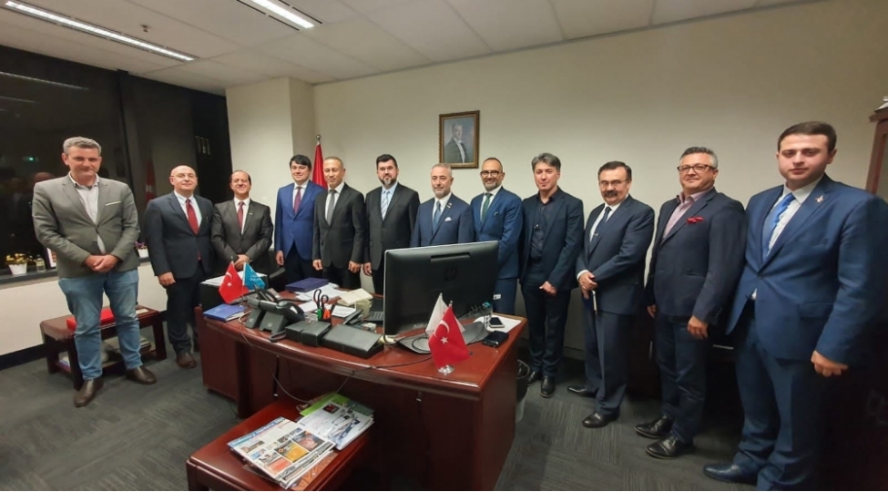 fuad-muradovavstraliyada-turkiye-diplomatlari-ile-gorushler-kechirib