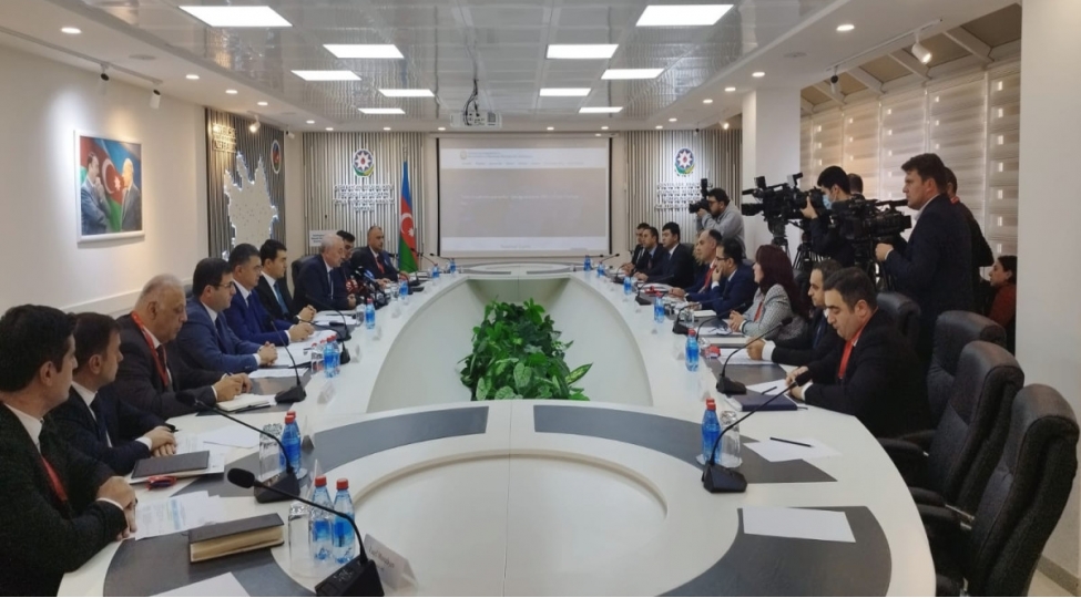 elverishli-biznes-muhiti-layihesinin-2022-2023-cu-iller-uzre-yol-xeritesinin-teqdimati-olub