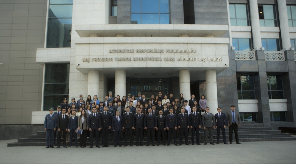 bash-prokurorluqda-achiq-qapi-gunu-teshkil-edilib-foto