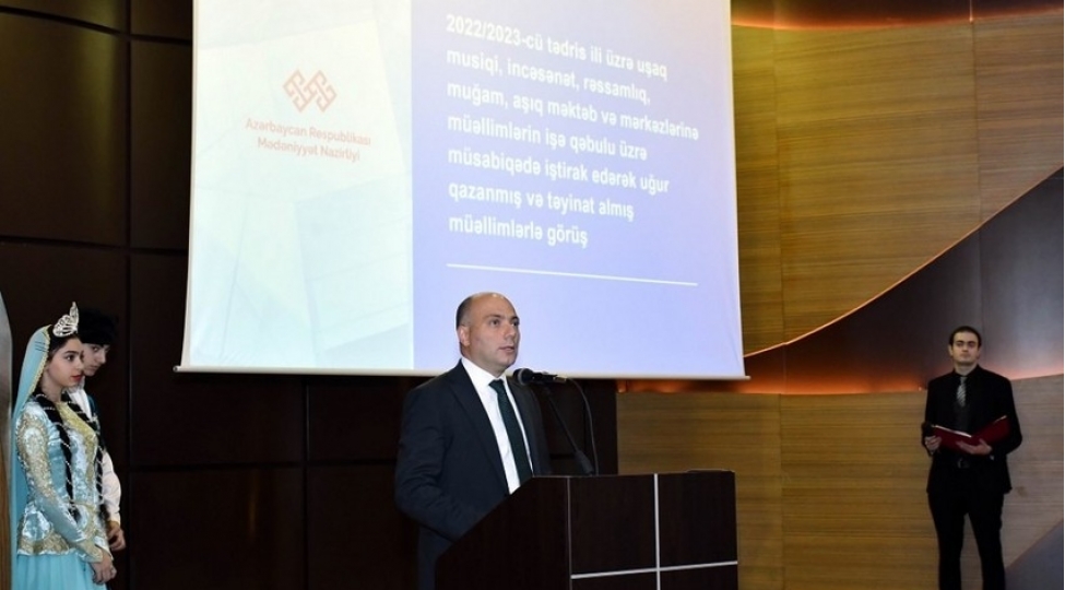 medeniyyet-naziri-musiqi-mekteblerinin-direktorlarina-tapshiriq-verib