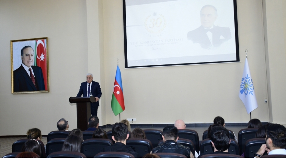 yeni-azerbaycan-partiyasi-dunenin-bu-gunun-ve-geleceyin-partiyasidir-foto