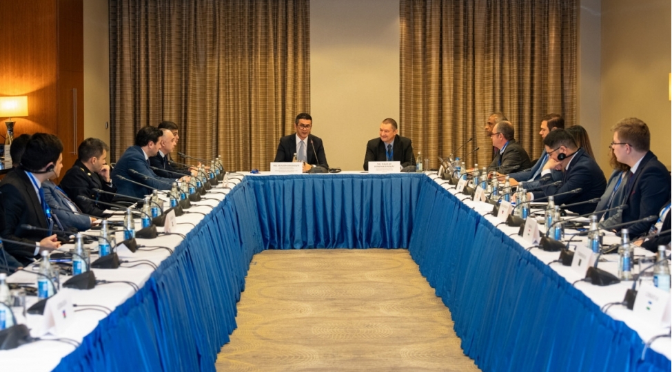multimodal-dashimalar-ve-demir-yolunun-reqemsallashdirilmasi-uzre-ekspertlerin-iclasi-kechirilib