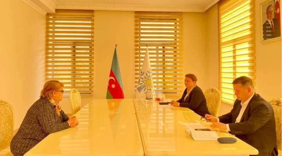 hicran-huseynova-sumqayitda-novbeti-qebul-kechirib-foto