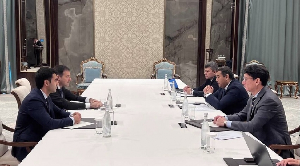 azerbaycan-ve-ozbekistan-merkezi-banklari-arasinda-emekdashliq-uzre-fikir-mubadilesi-aparilib