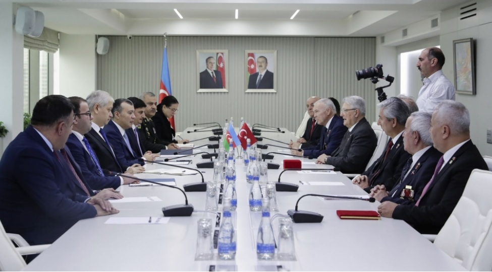 eesmn-de-turkiyenin-qht-numayendeleri-ve-muharibe-veteranlari-ile-gorush-olub