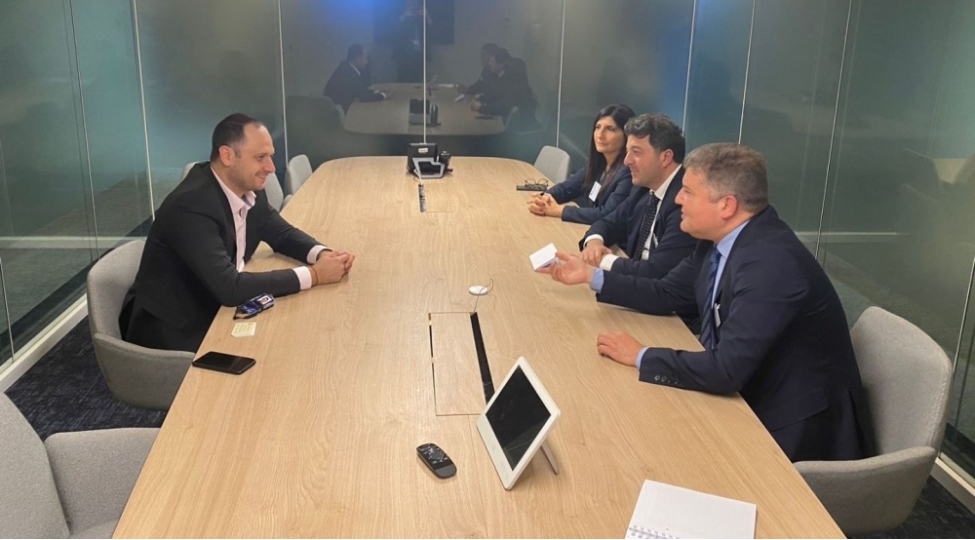 deputatlarimiz-avropa-parlamentinde-gorushler-kechiribler