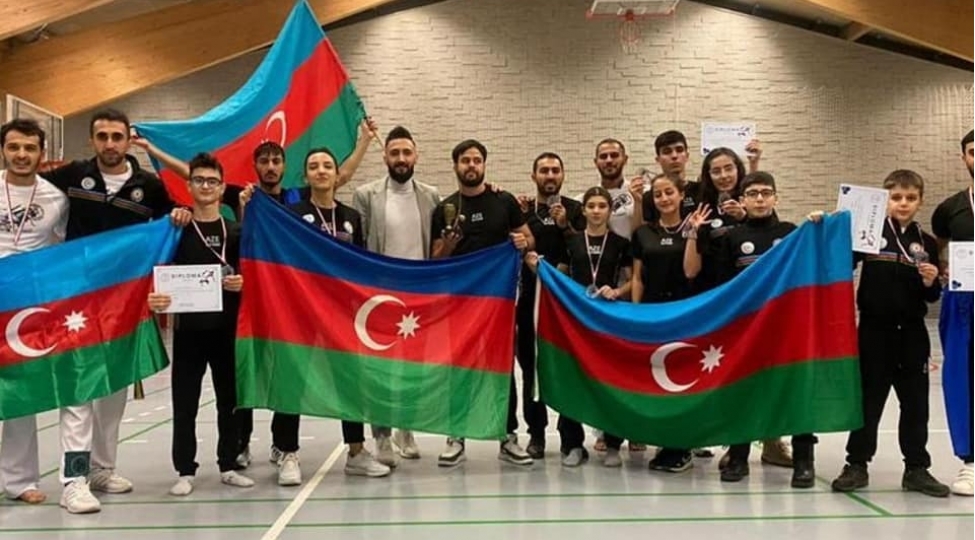 azerbaycan-komandasi-beynelxalq-kapoeyra-turnirinde-birinci-olub