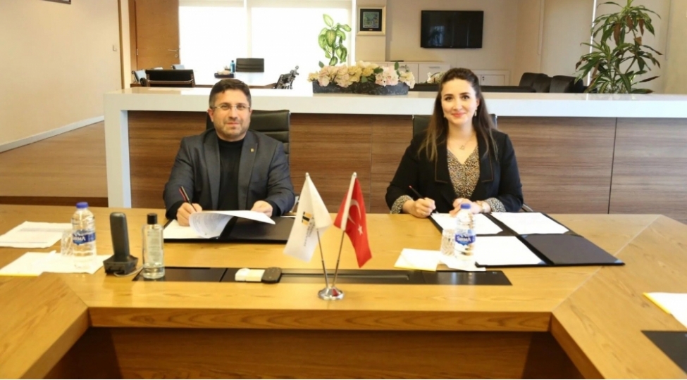 istanbul-ticaret-universiteti-azerbaycanli-sahibkarlara-telim-kechecek