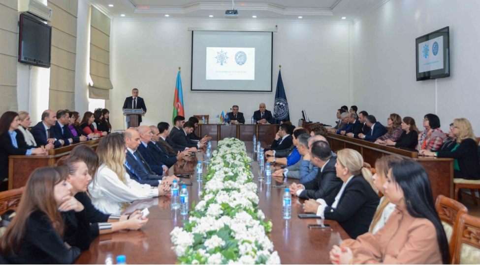 unec-de-yap-in-30-illiyi-qeyd-olunub