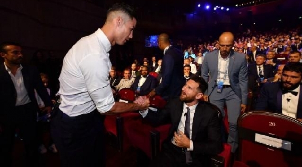 ronaldo-ve-messi-birge-reklama-chekildiler