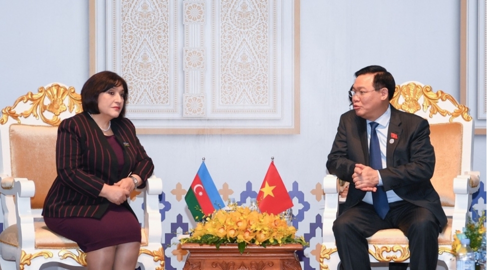 sahibe-qafarova-vyetnam-sosialist-respublikasi-milli-assambleyasinin-sedri-ile-gorushub-foto
