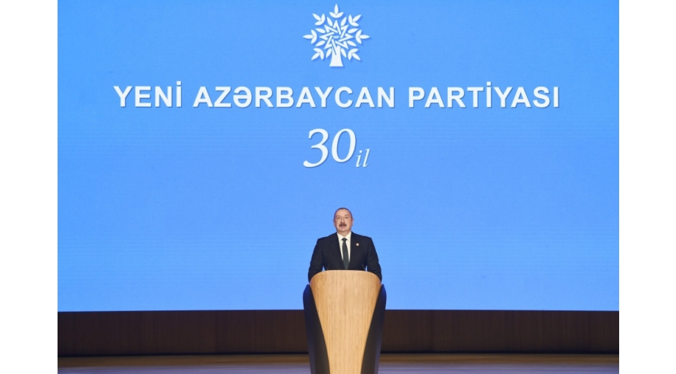 yap-in-30-illiyi-munasibetile-tedbir-kechirilir-prezident-ilham-eliyev-tedbirde-chixish-edib-video