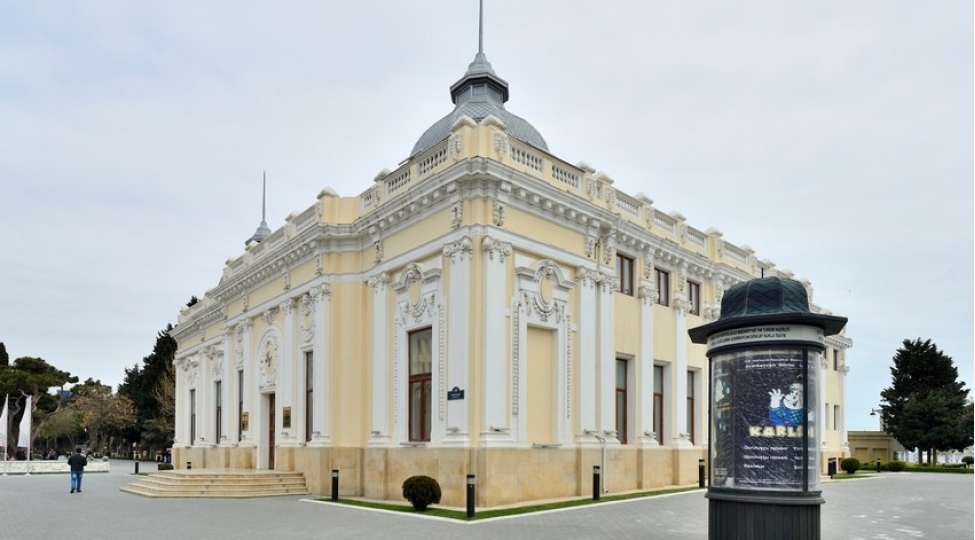 medeniyyet-nazirliyi-kukla-teatrinda-yoxlamalara-bashlayib