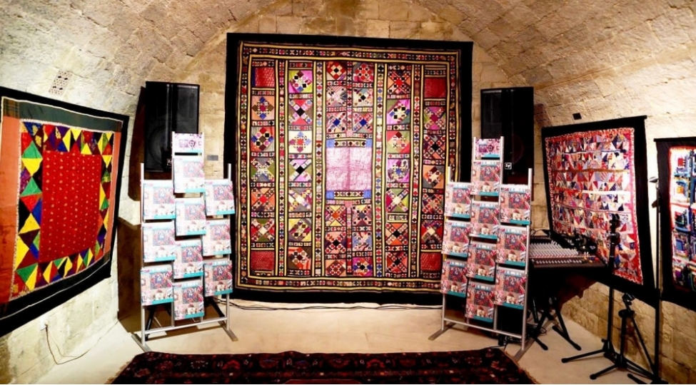 shirvanshahlar-sarayi-kompleksinde-qurama-adli-kitabin-teqdimati-bash-tutub-foto