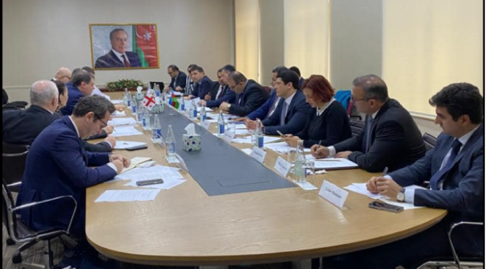 azerbaycan-ve-gurcustan-xin-leri-konsulluq-meslehetleshmeleri-apariblar